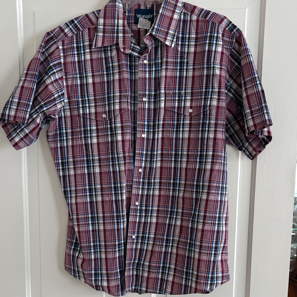 Wrangler Men's Casual Plaid Shirt‎ - Red, Blue, and White
